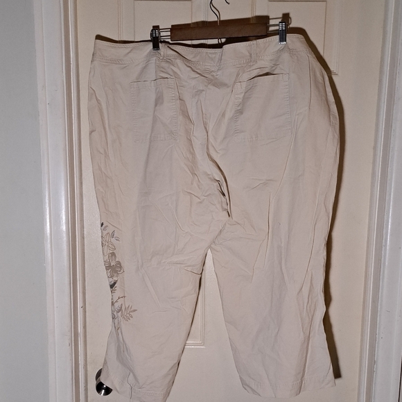 Avenue stretch skimmers size 26 - Picture 4 of 5